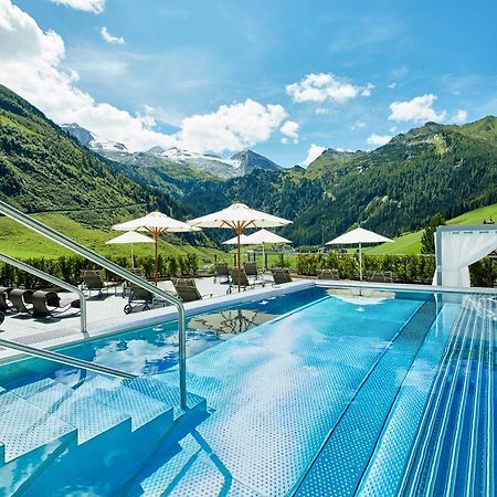 Hotel Berghof Crystal Spa & Sports Tux Dış mekan fotoğraf
