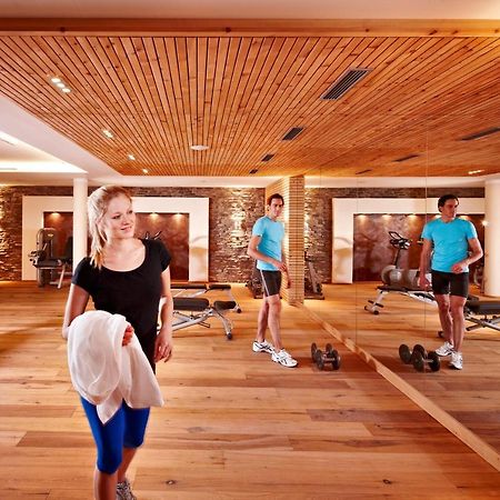 Hotel Berghof Crystal Spa & Sports Tux Dış mekan fotoğraf