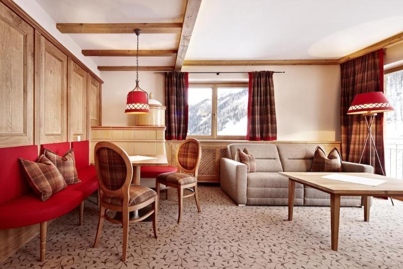 Hotel Berghof Crystal Spa & Sports Tux Dış mekan fotoğraf