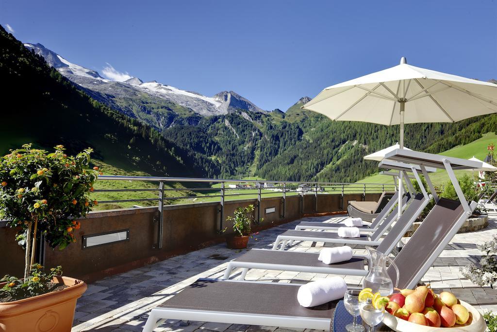 Hotel Berghof Crystal Spa & Sports Tux Dış mekan fotoğraf